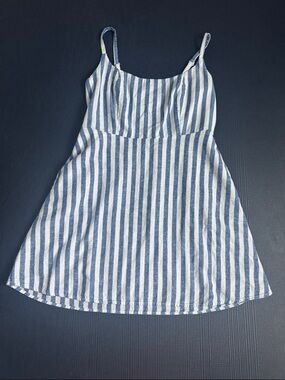 Old Navy Blue and White Striped Sundress, Large, Excellent Condition